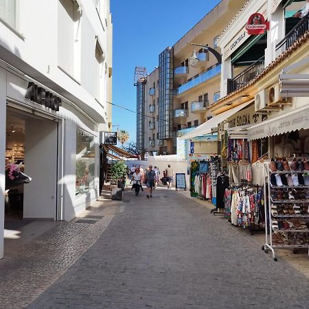 Love Rent4 Malaga Lyli Torremolinos Exterior photo